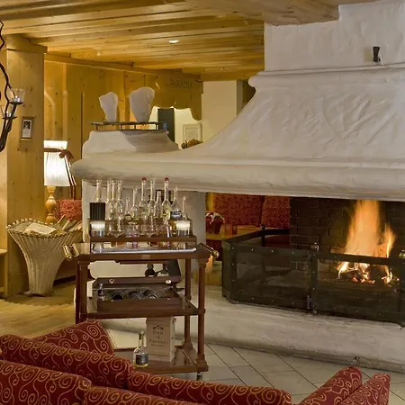 Art Hotel 4*